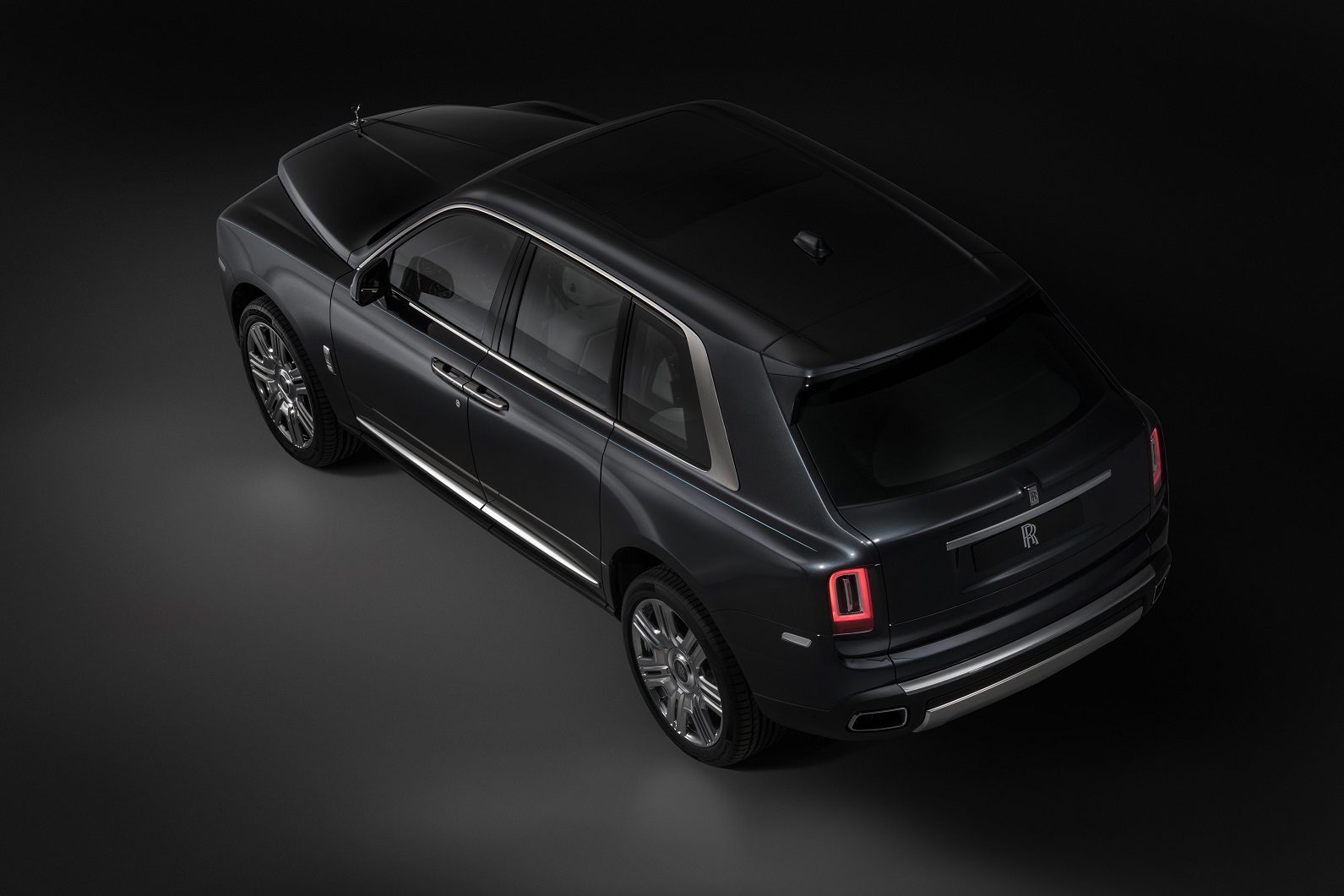 P90304075_highRes_effortless-everywher