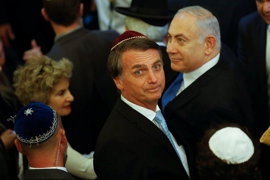 Ideologicamente próximos, Bolsonaro e Netanyahu adotaram estratégias opostas na luta contra o coronavírus