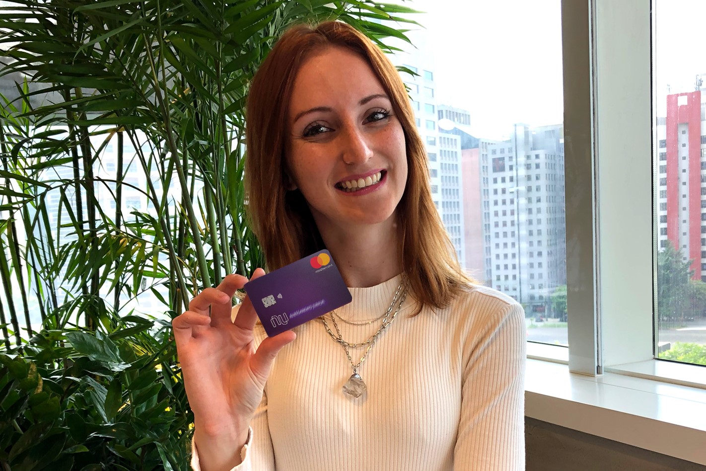 Nubank - Cliente Larissa