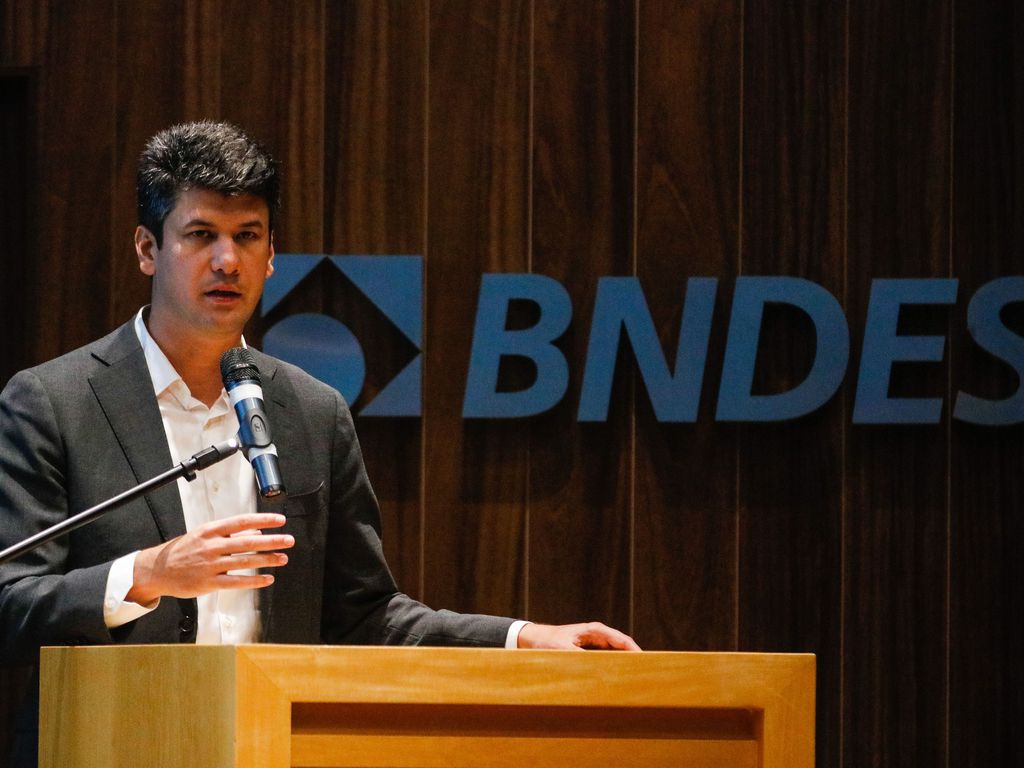 Gustavo Montezano