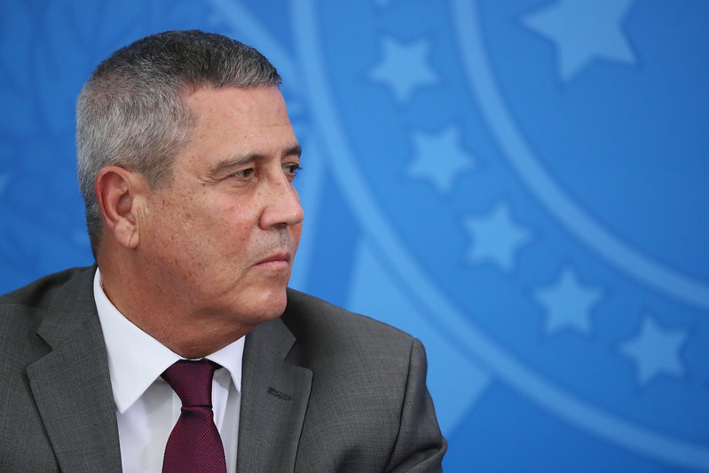 O ministro Walter Braga Netto (Casa Civil) em coletiva de imprensa no Palácio do Planalto (Foto: Isac Nóbrega/PR)