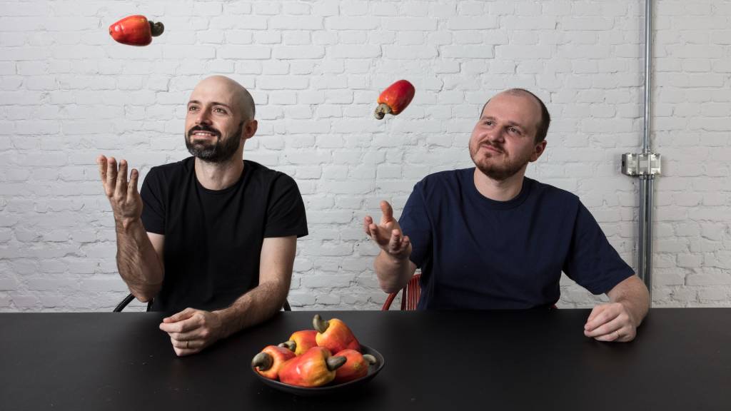 Renan Mendes e Eduardo del Giglio, da Caju (Divulgação)