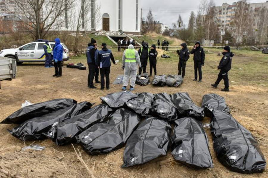 Mais de 400 corpos de civis já foram encontrados em Bucha (Foto: ANSA)