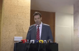 Adolfo Sachsida fala à imprensa após ser anunciado como novo ministro de Minas e Energia (Reprodução/YouTube MME)