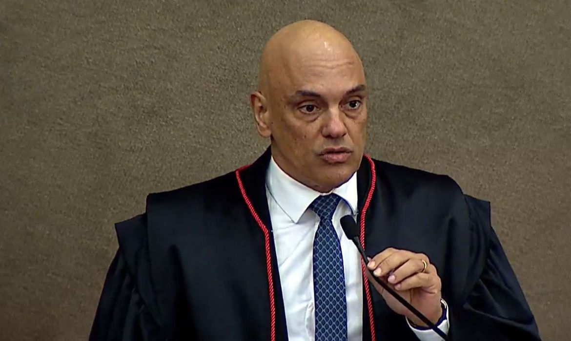 O ministro Alexandre de Moraes toma posse na presidência do Tribunal Superior Eleitoral (TSE)