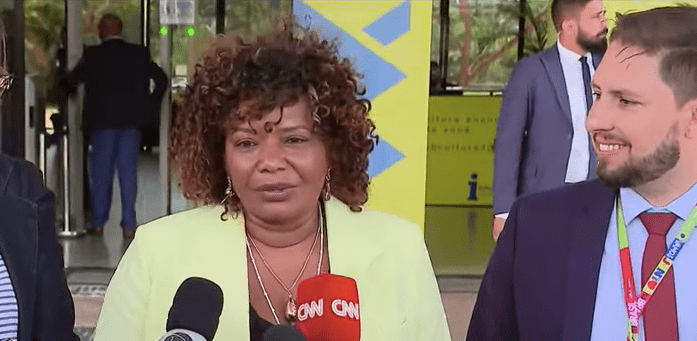 Margareth Menezes fala com jornalistas no CCBB em Brasília: "Aceitei o convite de Lula para assumir o Ministério da Cultura" (Reprodução/CNN Brasil)