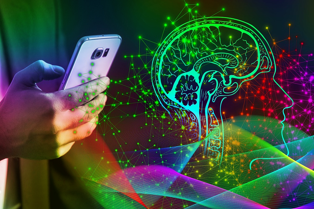 ZapGPT foi criada para WhatsApp a partir da versão da OpenAI, que tem protocolo aberto.