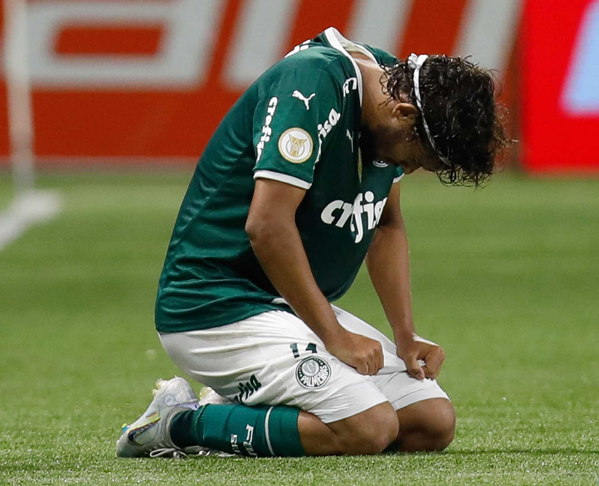 Gustavo Scarpa, em partida pelo Palmeiras (Getty Images)