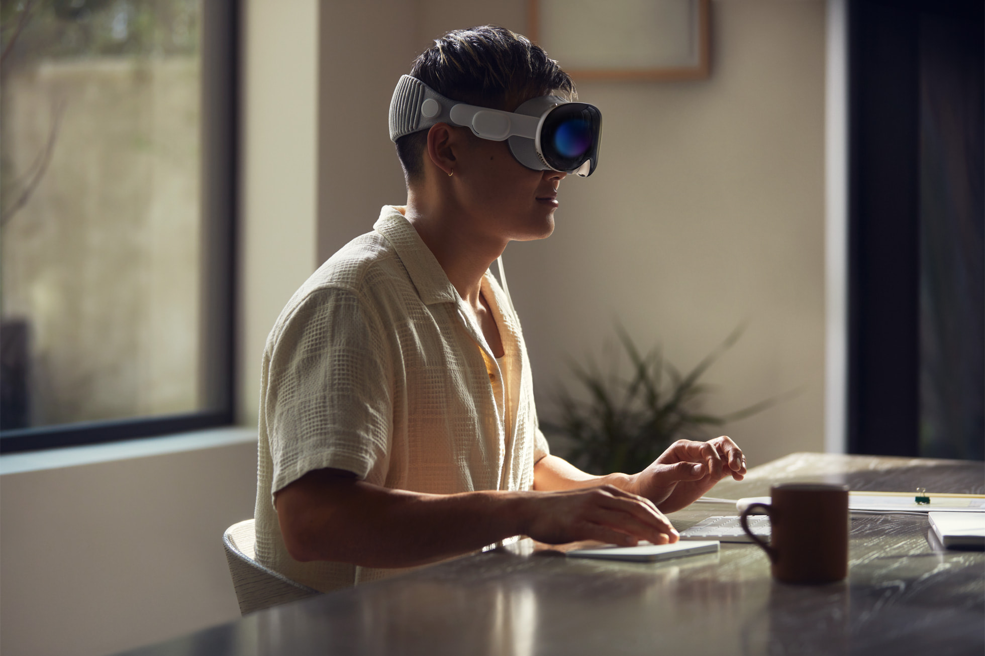O Vision Pro, óculos de realidade aumentada da Apple, deve chegar ao mercado por US$ 3,5 mil. Foto: Divulgação 