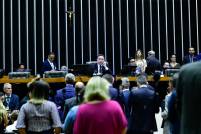 Congresso pode aprovar PPA e LDO e votar vetos de Lula no dia 14