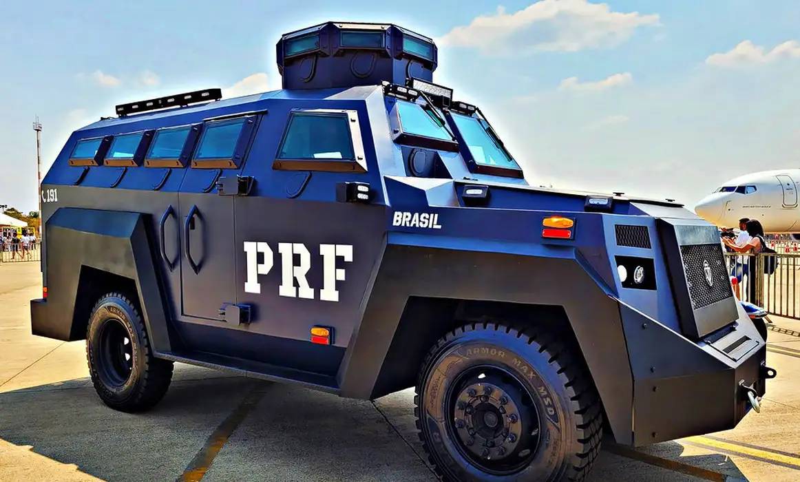 Blindado da PRF (Foto: Combat Armor/Divulgação)