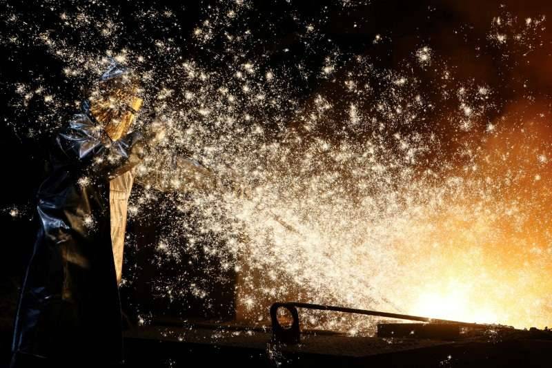 Detalhe de usina siderúrgica (Reuters/Wolfgang Rattay)