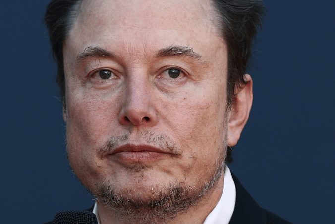 Elon Musk, presidente-executivo da Tesla e da SpaceX e dono do X, em Roma, Itália (REUTERS/Guglielmo Mangiapane)

