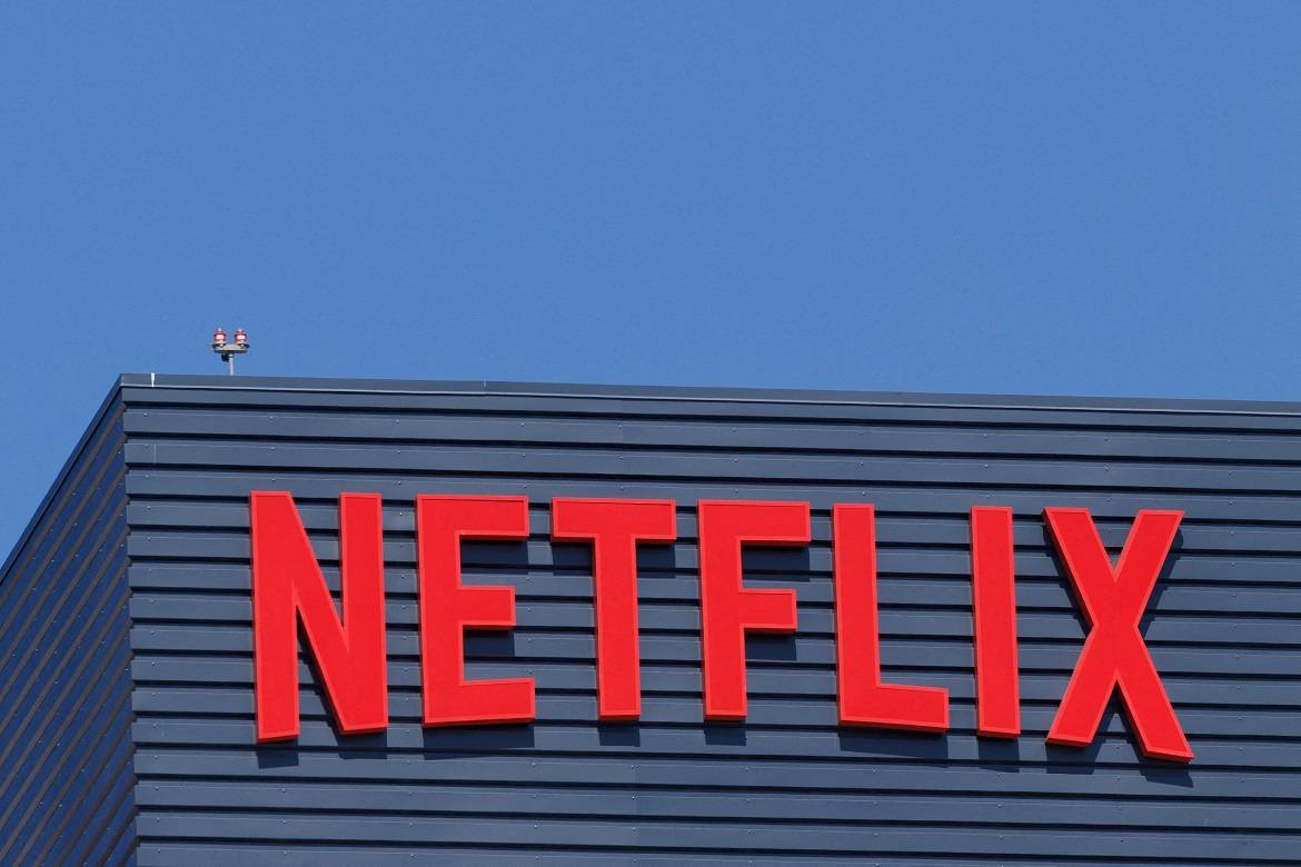 Logo da Netflix em Los Angeles, Califórnia, EUA
12/7/2023 REUTERS/Mike Blake/Arquivo