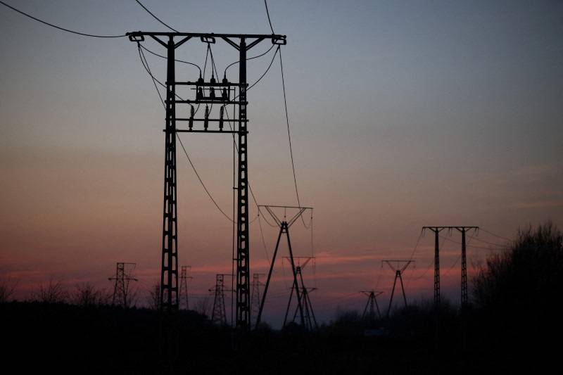 Linhas de transmissão de energia
22/11/2023 (Foto: REUTERS/Kacper Pempel/File Photo)