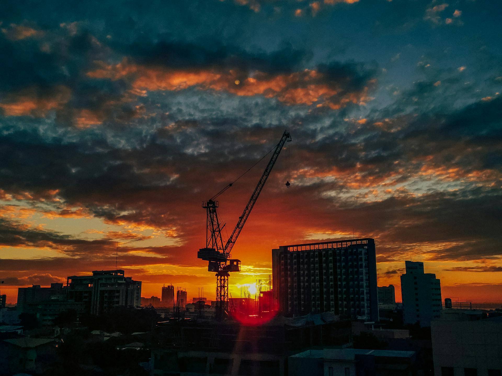 Maquinário de construção civil (Foto: Pexels/Calor Martim Alcordo)