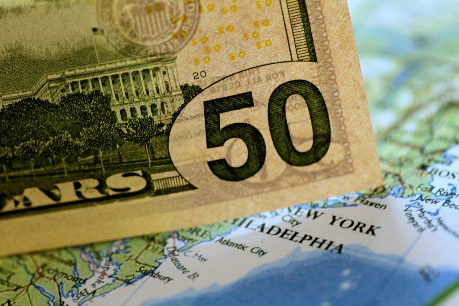 Nota de dólar (Foto: Thomas White/Ilustração/Reuters)