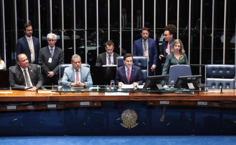 O vice-presidente do Congresso, deputado Marcos Pereira (Republicanos-SP), presidiu a sessão de promulgação da PEC da Anistia (Foto: Bruno Spada/Câmara dos Deputados)