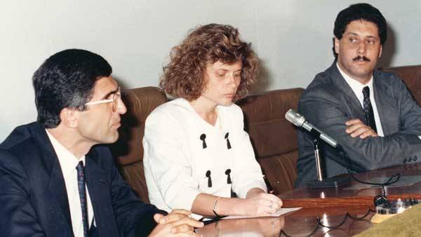 Ibrahim Eris (esq.), em reunião com a ministra Zélia Cardoso de Mello (Foto: Reprodução/Banco Central do Brasil)