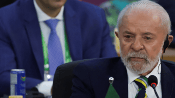 cropped-haddad-lula-garrafa.png