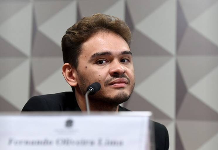 Fernando Oliveira Lima, o Fernandin OIG, disse controlar uma holding de empresas de jogos on-line (Foto: Edilson Rodrigues/Agência Senado)