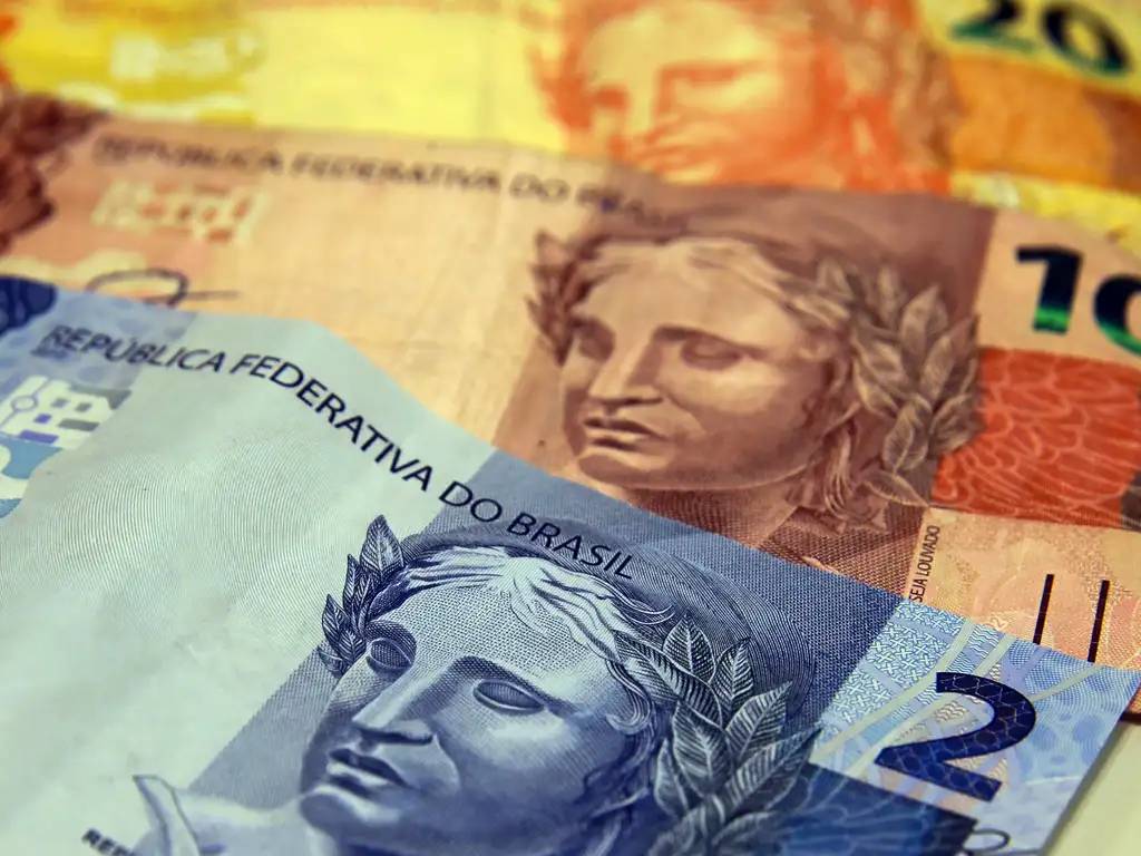 reais dinheiro moeda