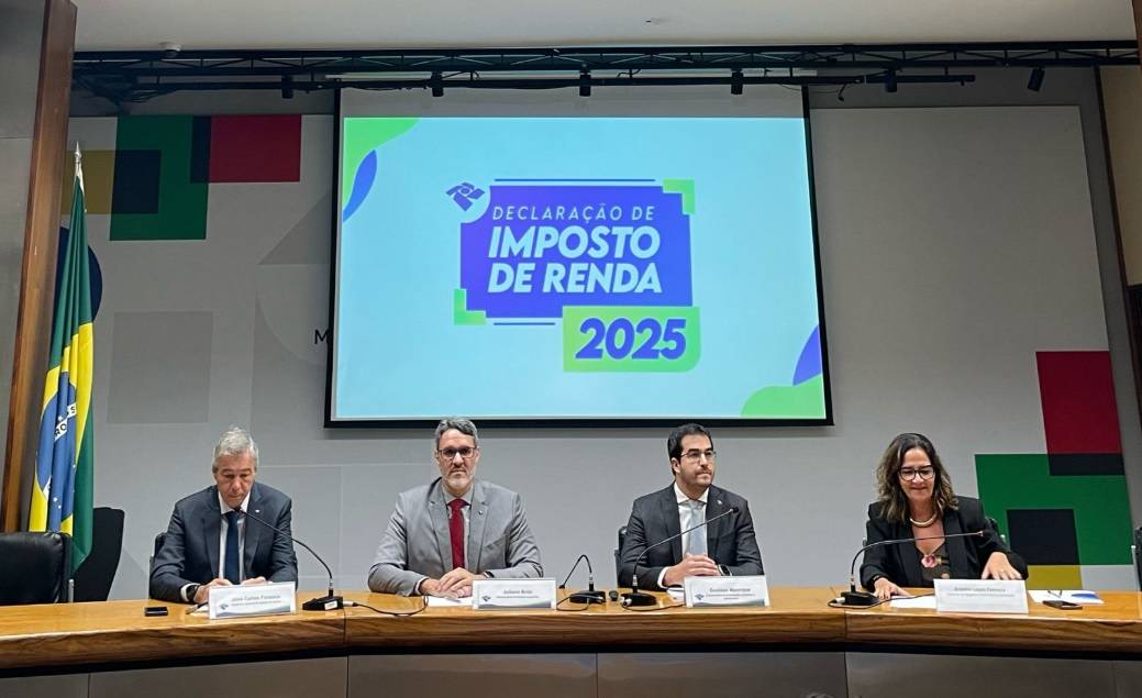 Entrevista coletiva da Receita Federal sobre regras para declaração do Imposto de Renda 2025, em Brasília. (Foto: Malu Dourado/InfoMoney)