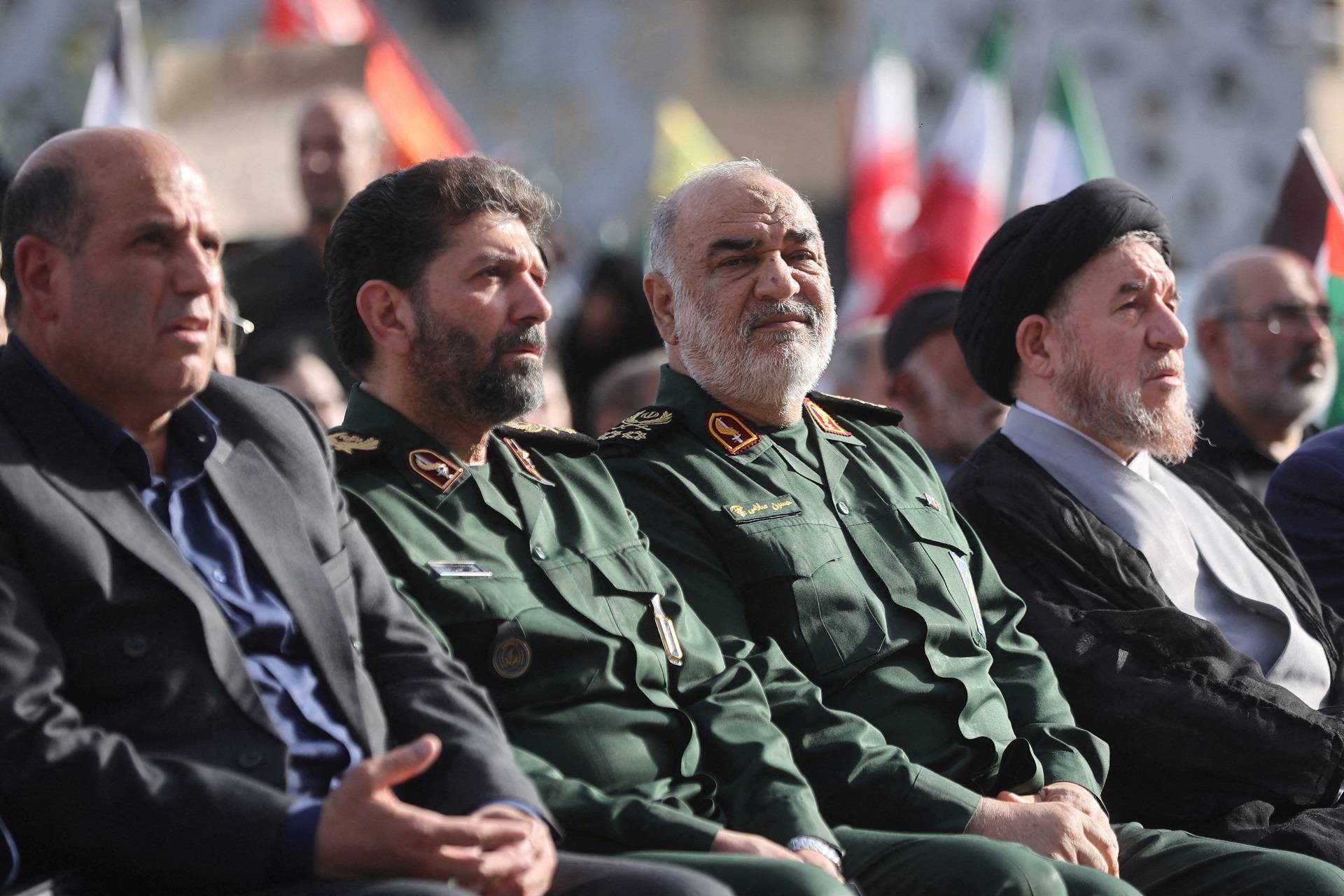 O comandante-chefe do Corpo da Guarda Revolucionária Islâmica (IRGC), Major-General Hossein Salami, participa de uma cerimônia para marcar o primeiro aniversário do falecido presidente iraniano Ebrahim Raisi, morto em um acidente de helicóptero, em Teerã, Irã, em 15 de maio de 2025. Majid Asgaripour/WANA (West Asia News Agency) via REUTERS