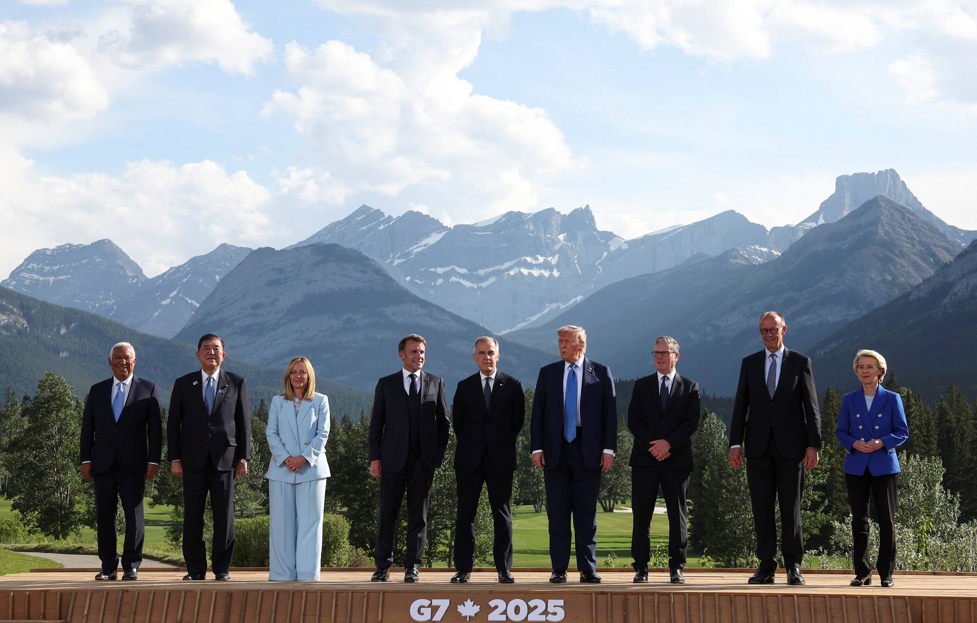 Líderes do G7 no Canadá
 16/6/2025   REUTERS/Suzanne Plunkett