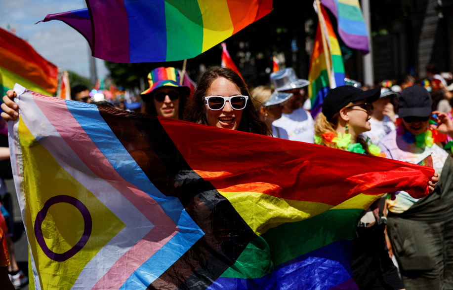 Parada do Orgulho em Dublin 24/06/2023 REUTERS/Clodagh Kilcoyne