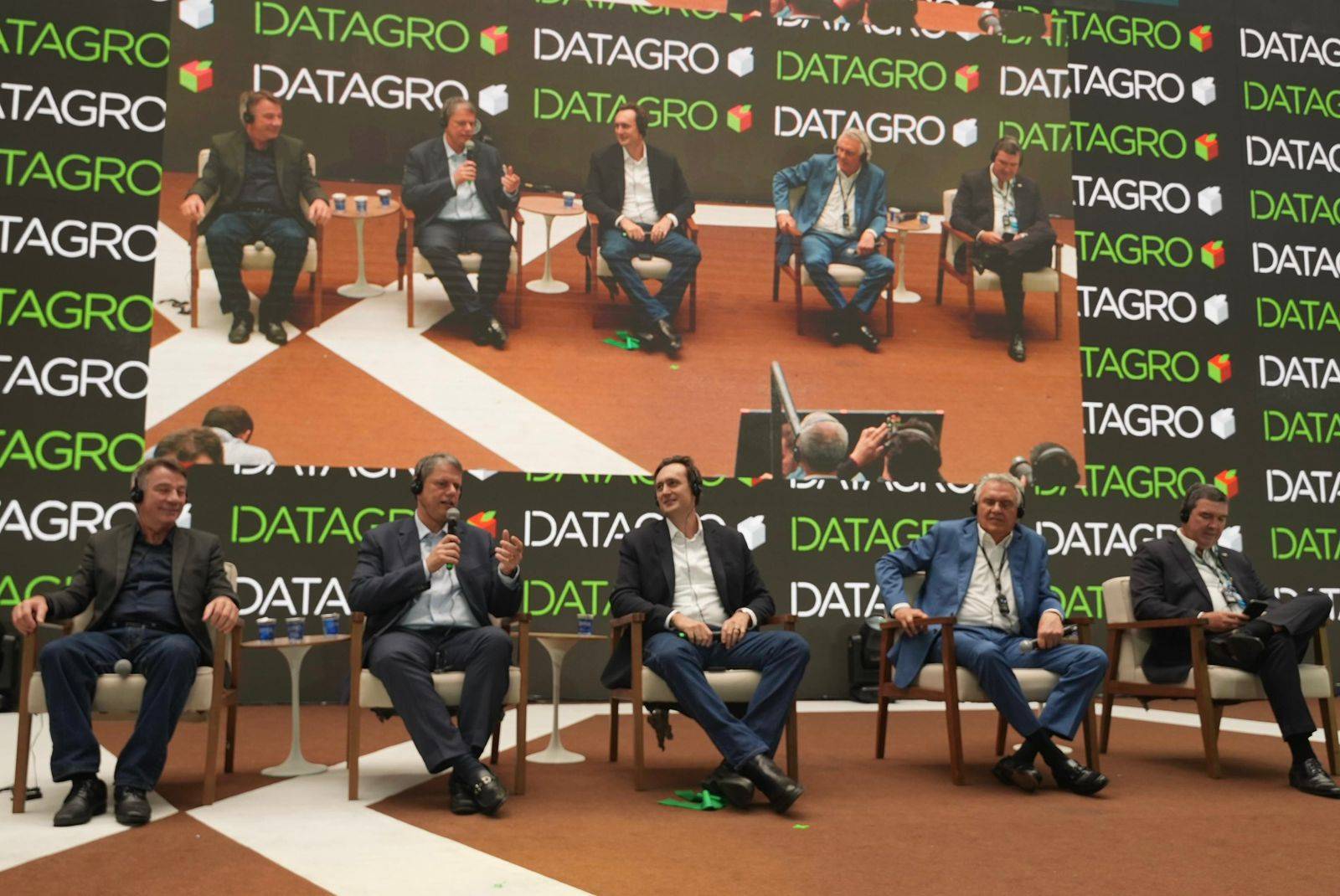 Painel com governadores conta com a presença de Tarcísio de Freitas (SP), Ronaldo Caiado (GO), Eduardo Riedel (MS) e Antônio Denarium (RR) e mediação de Rafael Furlanetti, da XP (Foto: Divulgação)