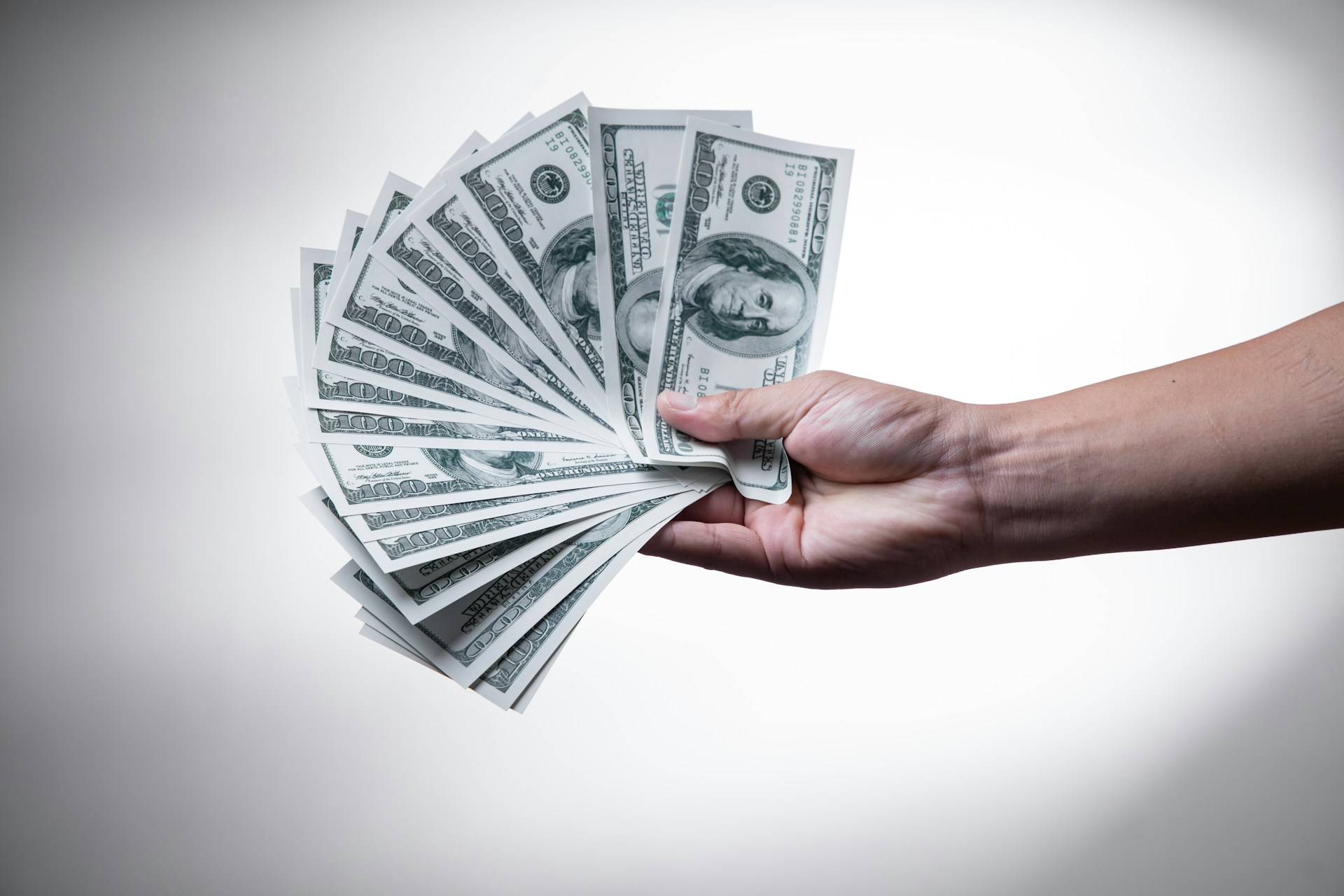 Notas de dólar (Foto: Unsplash)