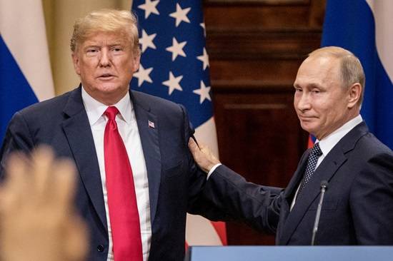 Donald Trump e Vladimir Putin em 2016 (Chris McGrath/Getty Images/Bloomberg)