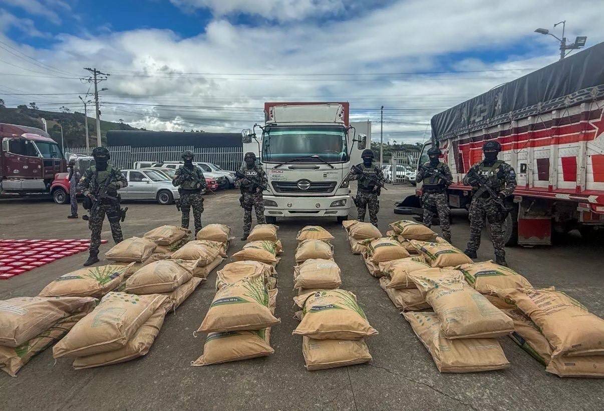 Polícia do Equador apreende explosivos (Foto: Polícia do Equador/Redes sociais)