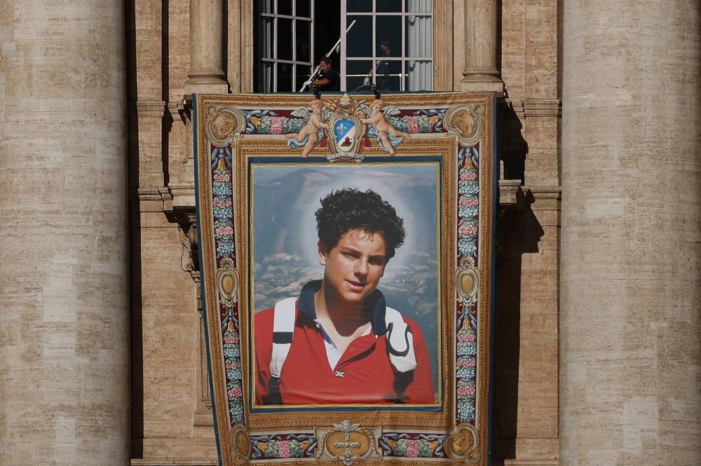 Imagem de Carlo Acutis em Roma
 4/9/2025   REUTERS/Guglielmo Mangiapane