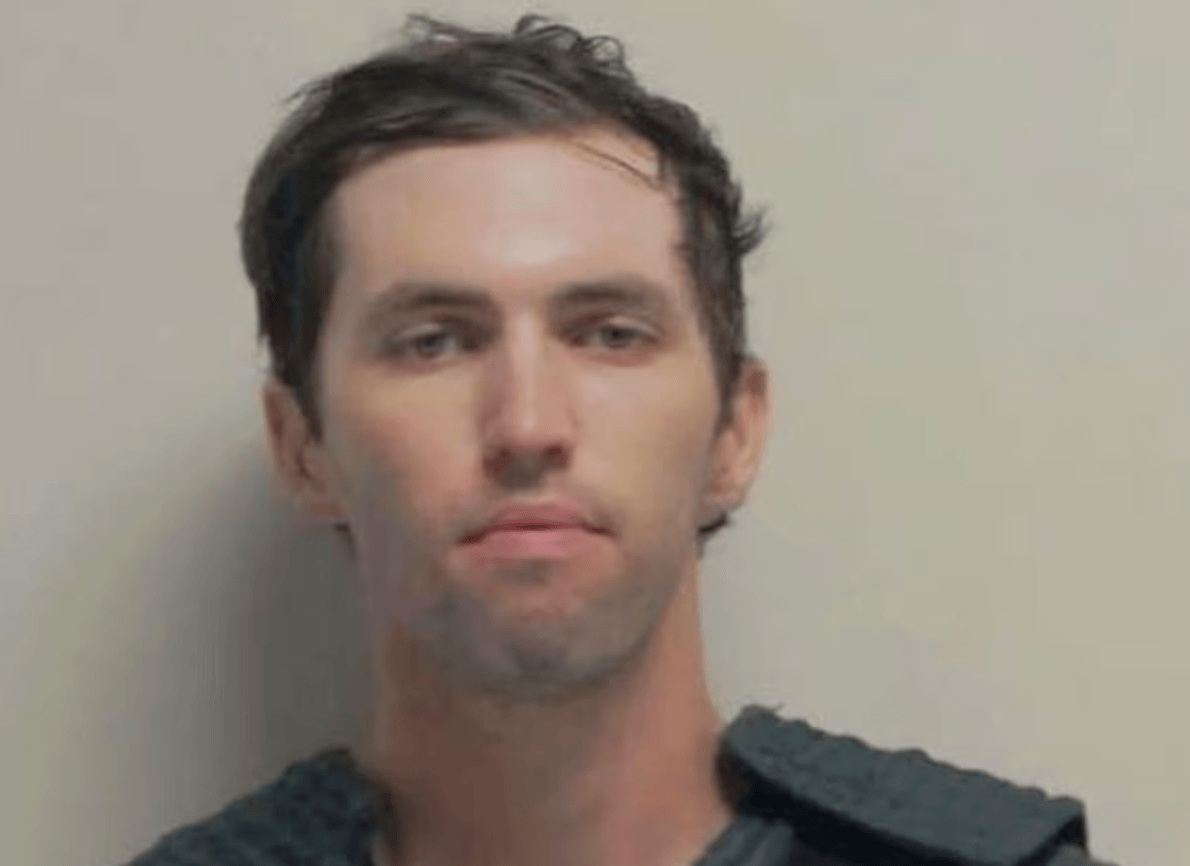 Tyler Robinson, estudante de 22 anos, foi acusado de assassinar o influenciador trumpista Charlie Kirk  Foto: Escritório do governador de Utah/ AP
