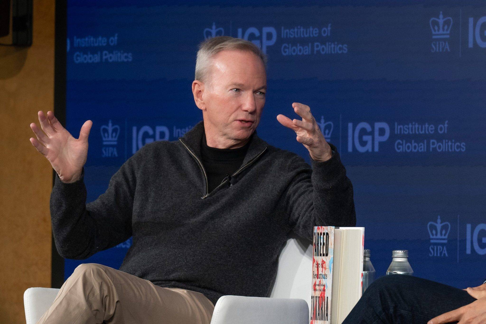 O ex-CEO do Google Eric Schmidt, que critica o modelo de home office