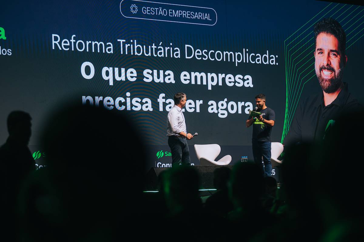 Daniel Lória, fundador da Loria Advogados fala sobre reforma tributária em palestra na Sankhya Connection 2025 - (Foto: Divulgação)