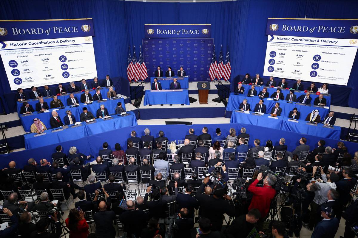 Reunião do Conselho da Paz em Washington
 19/2/2026    REUTERS/Kevin Lamarque