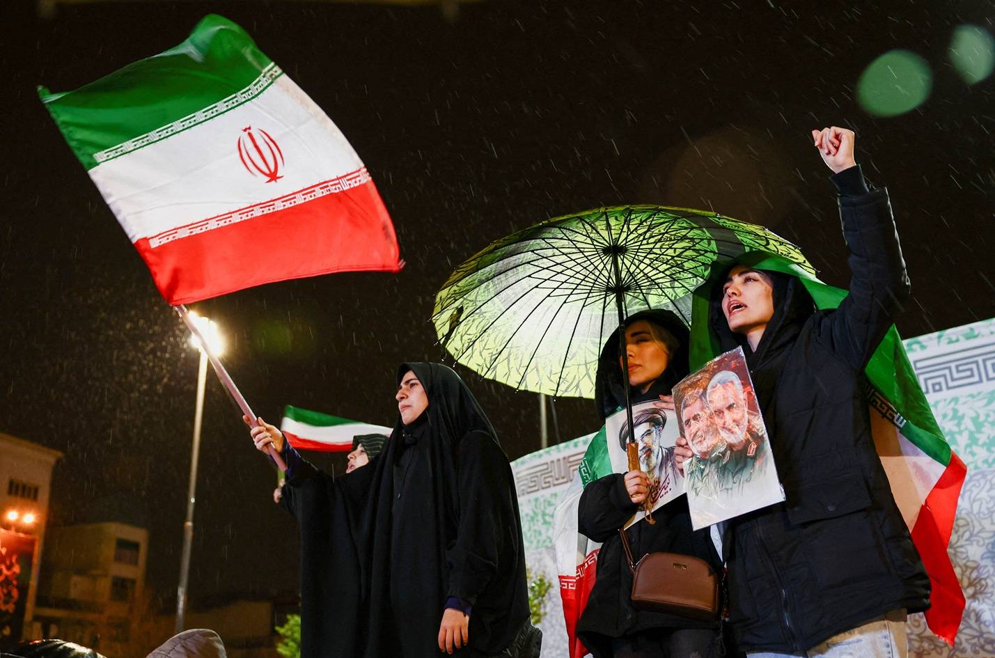 26 de março de 2026 - Manifestantes protestam contra os Estados Unidos e Israel em Teerã, capital do Irã, em meio ao conflito no Oriente Médio. Foto: Majid Asgaripour/WANA (West Asia News Agency) via REUTERS 
