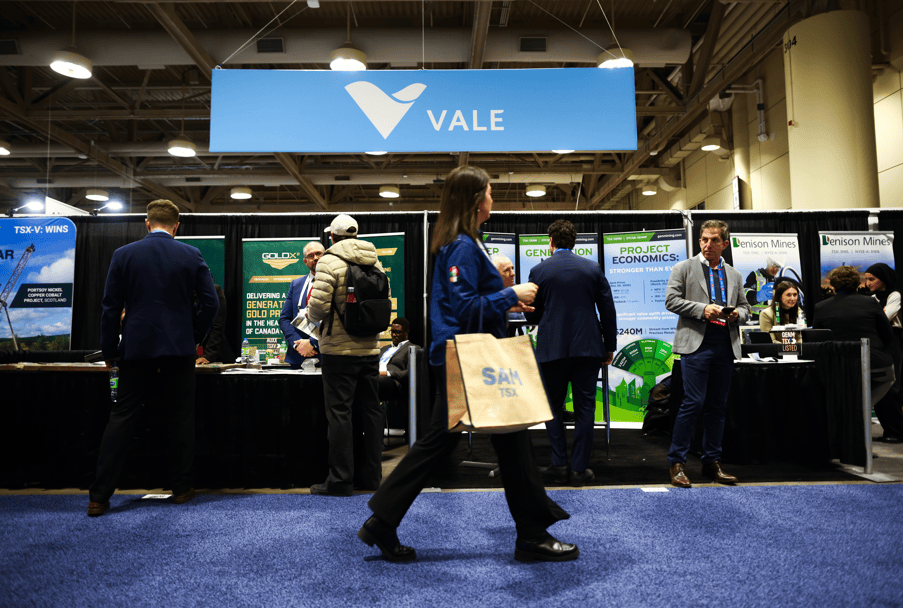 O estande da Vale durante a conferência da Associação de Prospectores e Desenvolvedores do Canadá em Toronto.

(Foto: Cole Burston/Bloomberg)