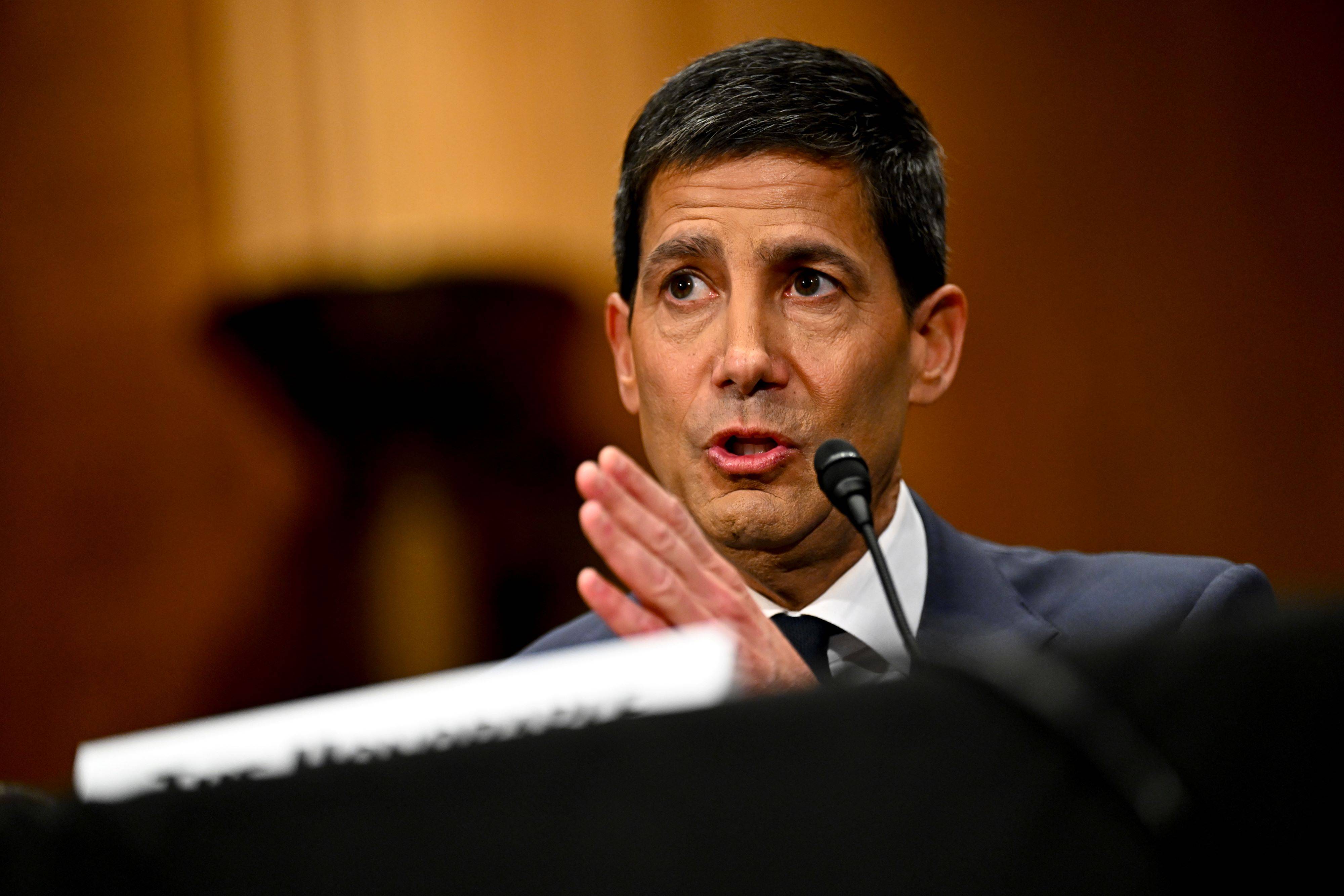 Indicado ao Fed, Kevin Warsh enfrentará sabatina no Senado com confirmação em xeque (Foto: Bloomberg)