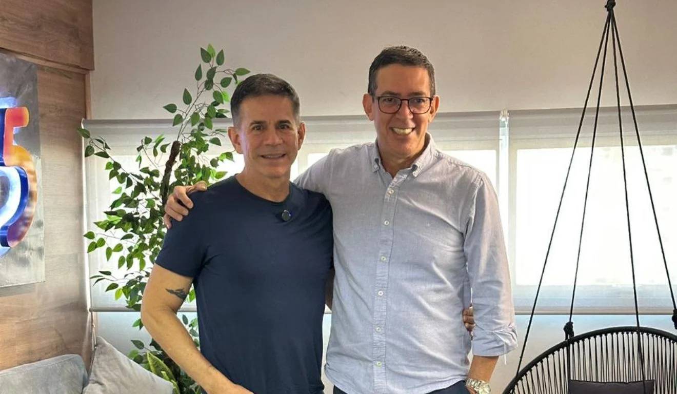 Felipe Calixto, CEO da Sankhya, e Claudio Dias, cofundador da Magis5 (Foto: Divulgação)