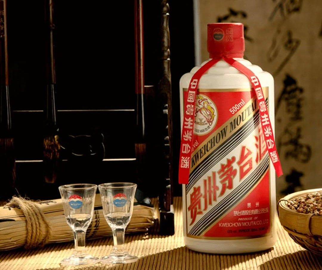 Bebida destilada chinesa Moutai (Foto: Reprodução do Instagram/@moutai_belgium)