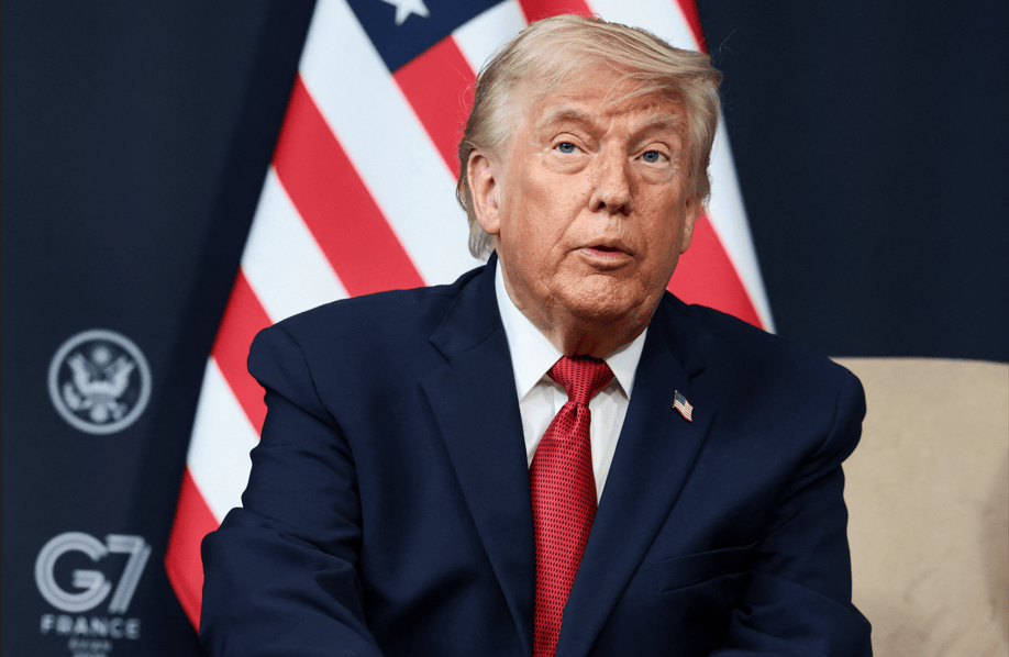 Presidente dos EUA, Donald Trump, na cúpula do G7 em Evian-les-Bains, na França