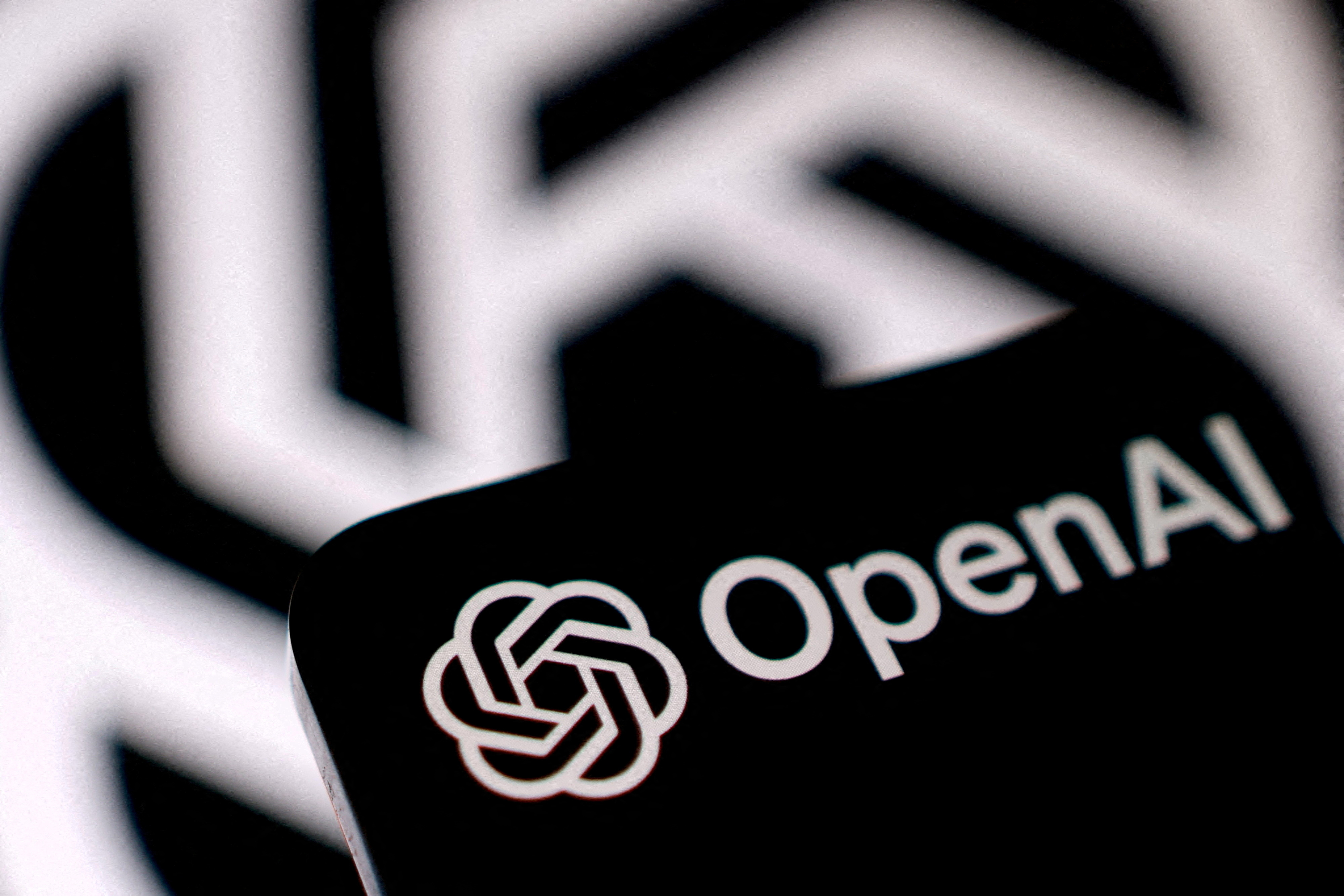 OpenAI segura lançamento de novo modelo de IA após falhas em testes de segurança